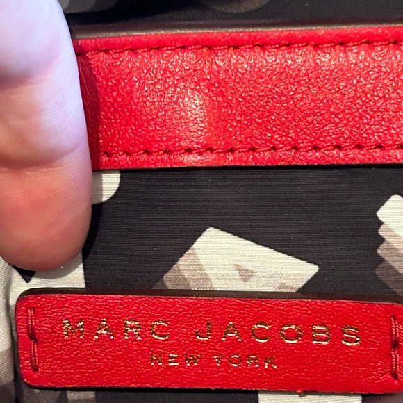 Marc Jacobs Red Leather Gold Chain Bag - Picture 9 of 15
